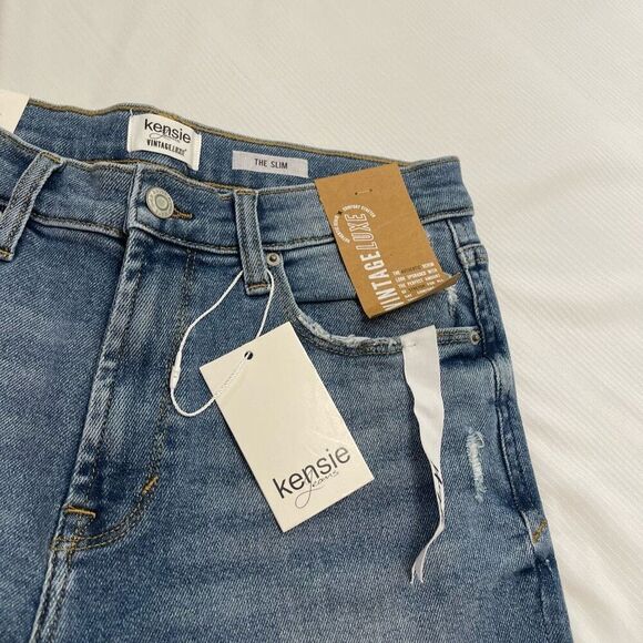 NWT Kensie Vintage Luxe The Slim Distressed Denim Jeans Size 8/29 New - Picture 5 of 11